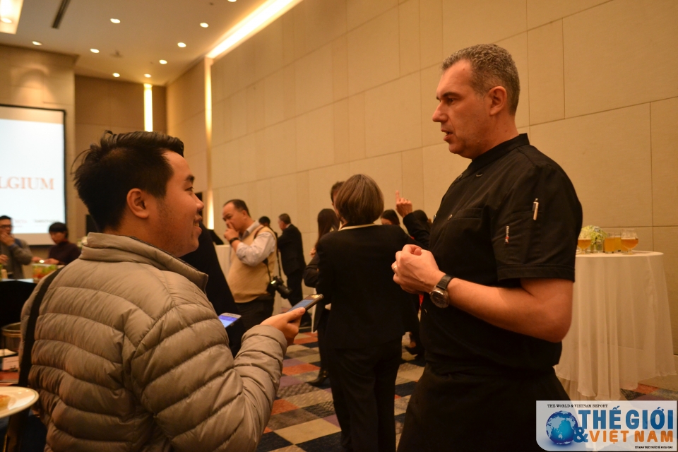 phong van dau bep bi christoph pouls