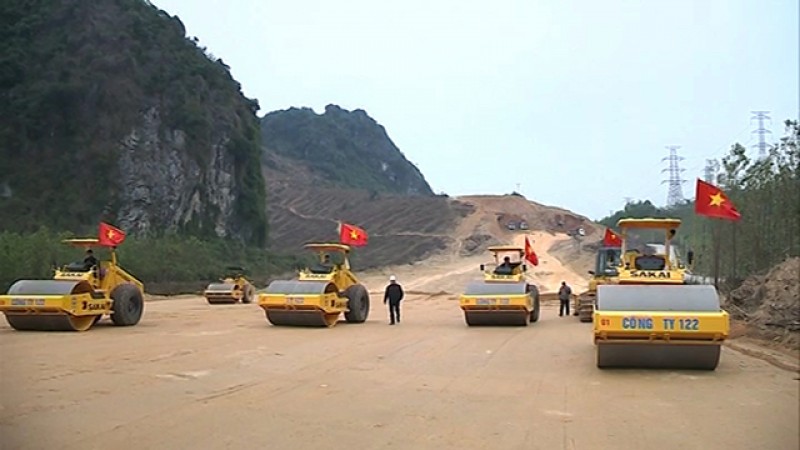 Quảng Ninh dốc toàn lực cho đầu tư phát triển quang ninh doc toan luc cho dau tu phat trien