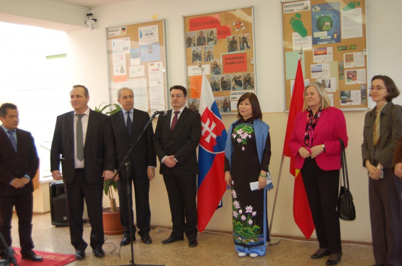 ngay am thuc viet nam tai slovakia