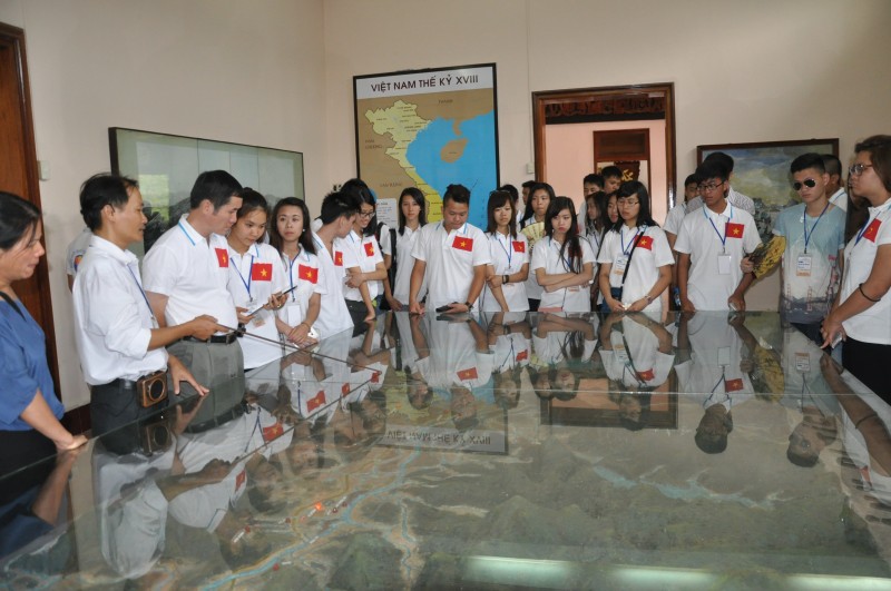 toa dam kinh nghiem cong tac nhiem ky o nuoc ngoai