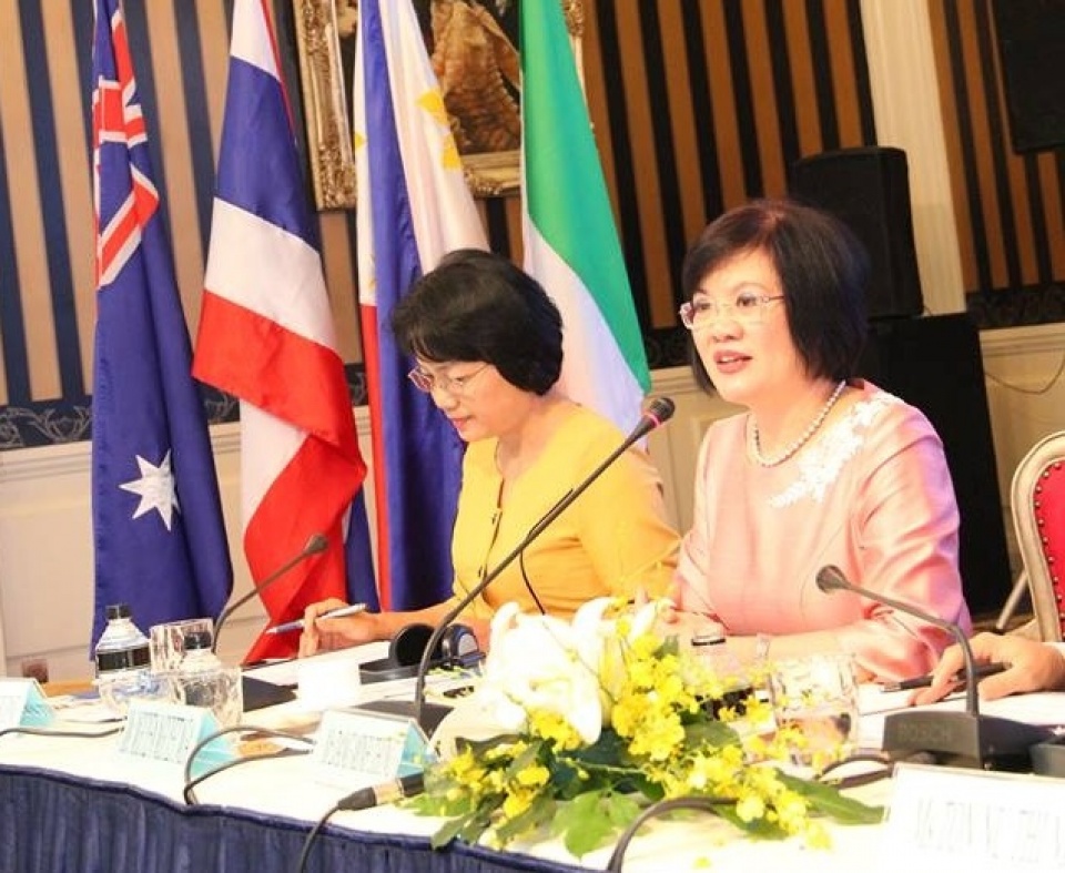 nang cao vai tro cua lanh dao nu trong thoi ky hoi nhap