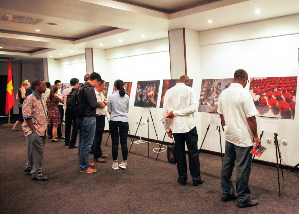 lang nghe viet nam den voi ban be mozambique