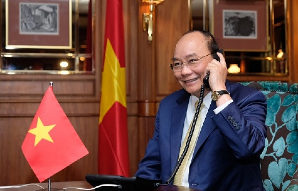 Thủ tướng Nguyễn Xuân Phúc điện đàm với Toàn quyền New Zealand