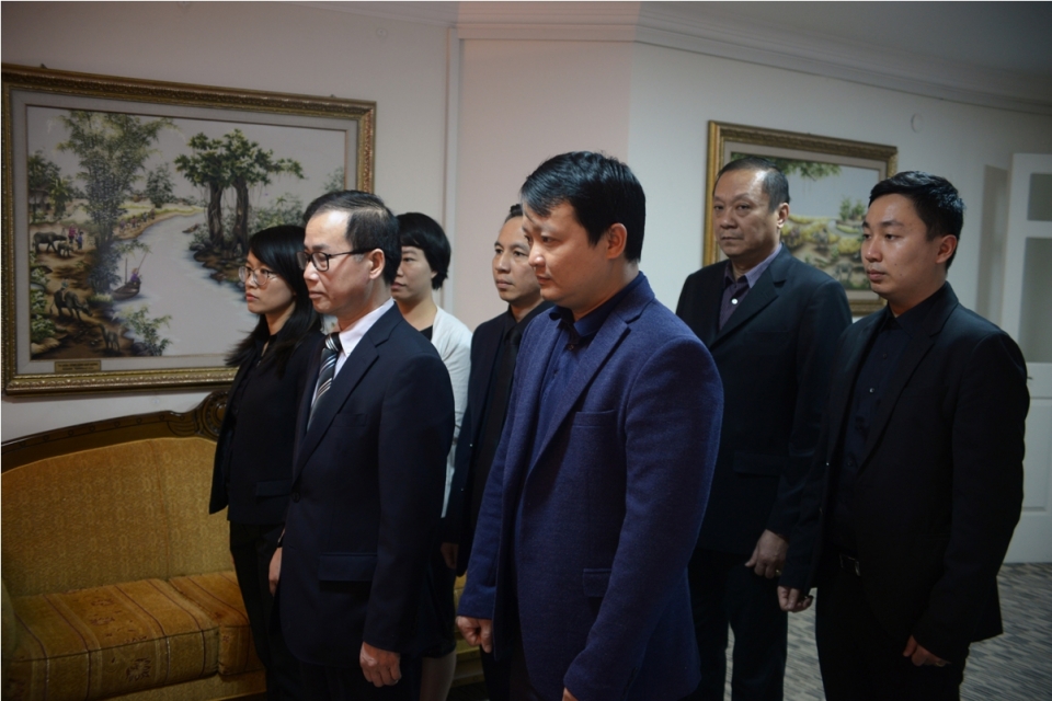 hoat dong tuong nho nguyen thu tuong phan van khai o nuoc ngoai