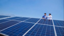 tau tham do nasa bat dau su menh lich su cham vao mat troi