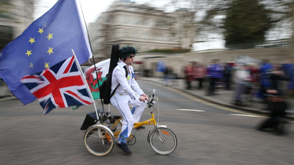 can canh london trong cuoc khung hoang brexit