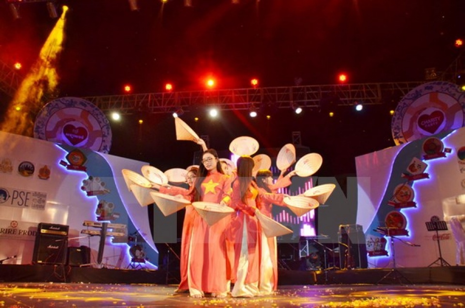 ban sac viet noi bat tai le hoi am thuc asean