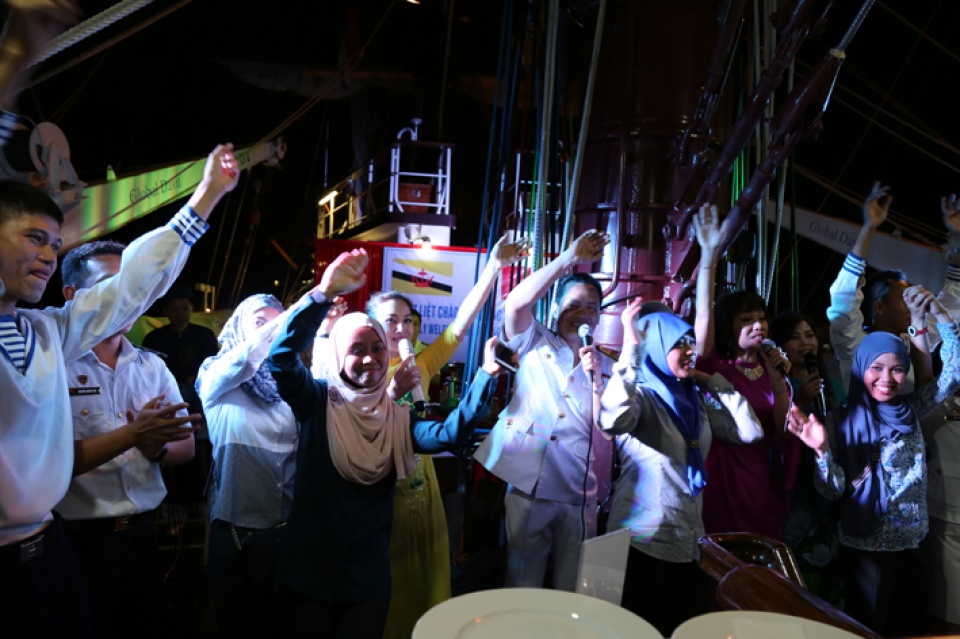 giao luu hai quan viet nam brunei