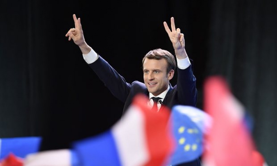 bau cu phap lua chon mao hiem hay mien cuong chap nhan