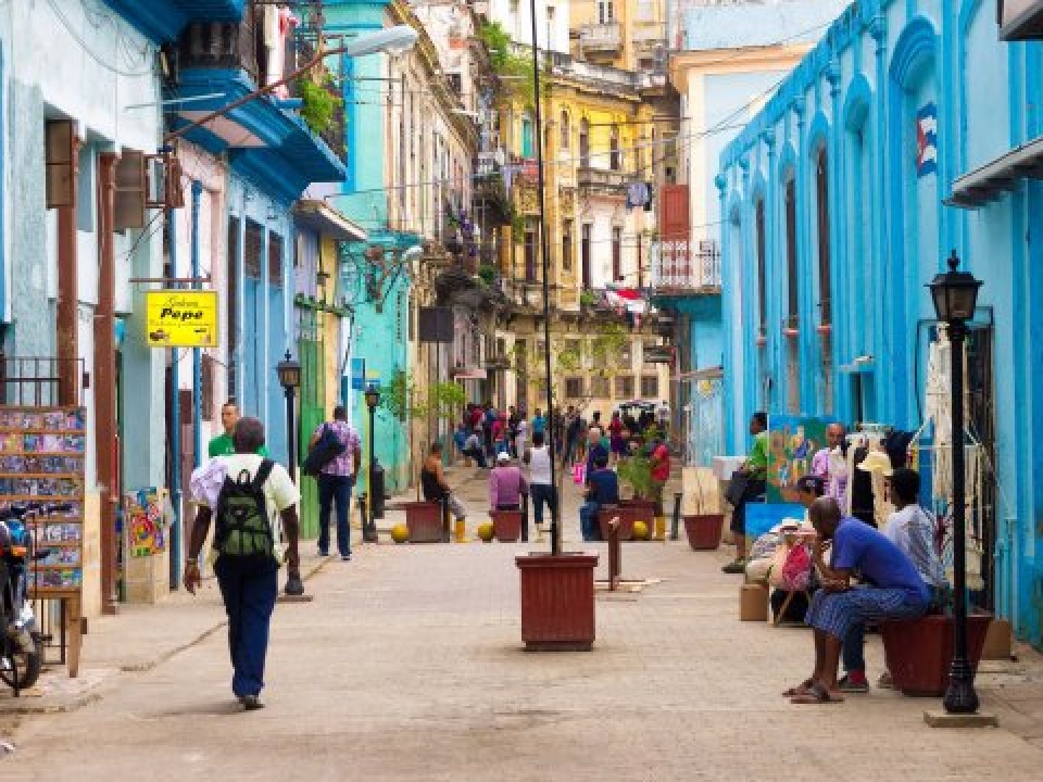 Đầu tư nước ngoài vào Cuba đạt mức kỷ lục 2 tỷ USD dau tu nuoc ngoai vao cuba dat muc ky luc 2 ty usd