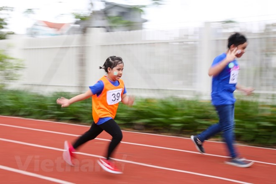 nhung khoanh khac trong ngay hoi the thao danh cho tre tu ky