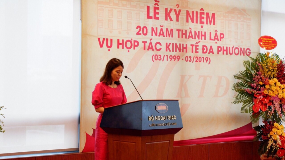 vu hop tac kinh te da phuong dau an tu hao 20 nam