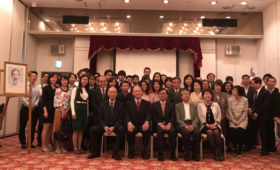 Tổng Lãnh sự quán Việt nam tại Osaka kỷ niệm ngày sinh nhật Bác tong lanh su quan viet nam tai osaka ky niem ngay sinh nhat bac