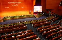 myanmar phia sau mot cuoc khung hoang