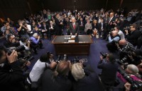 my fbi bat giu 4 cong dan nga voi cao buoc gian lan va rua tien