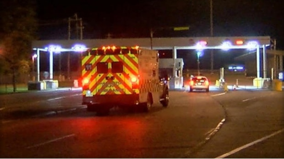 my so tan mot khu vuc ben cang nghi co bom ban