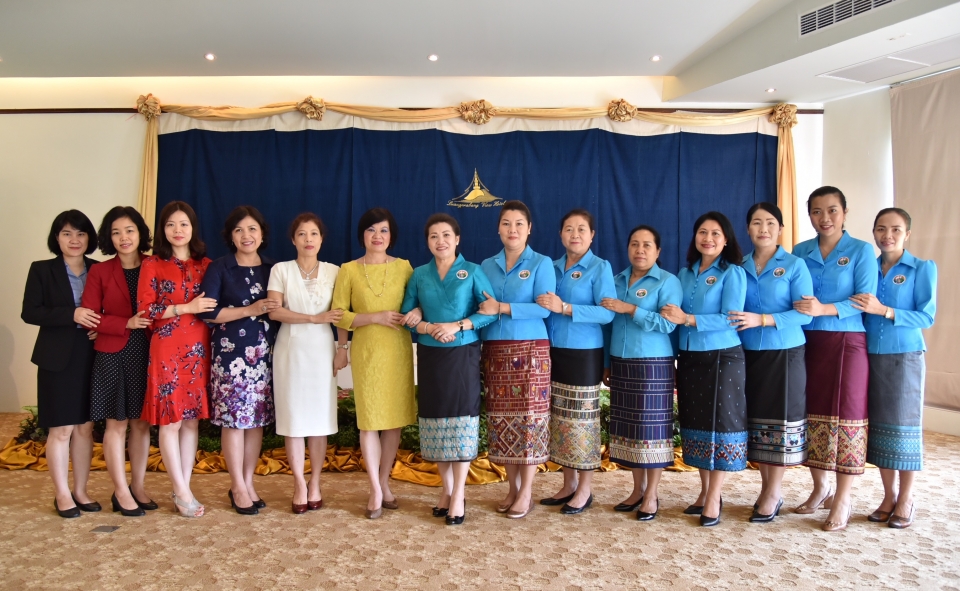 chuong trinh giao luu thuong nien 2018 giua can bo nu ngoai giao hai nuoc viet lao