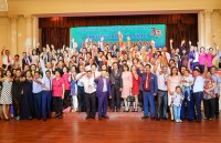 dai su quan viet nam tai ukraine lam viec voi doan can bo lanh dao tinh hung yen