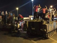 lanh dao nhieu nuoc phan ung truoc vu dao chinh tho nhi ky