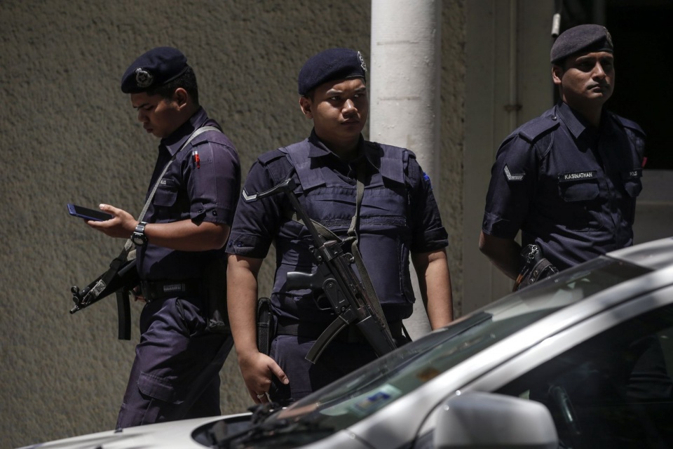 malaysia trien khai 14000 canh sat bao ve sea games 29