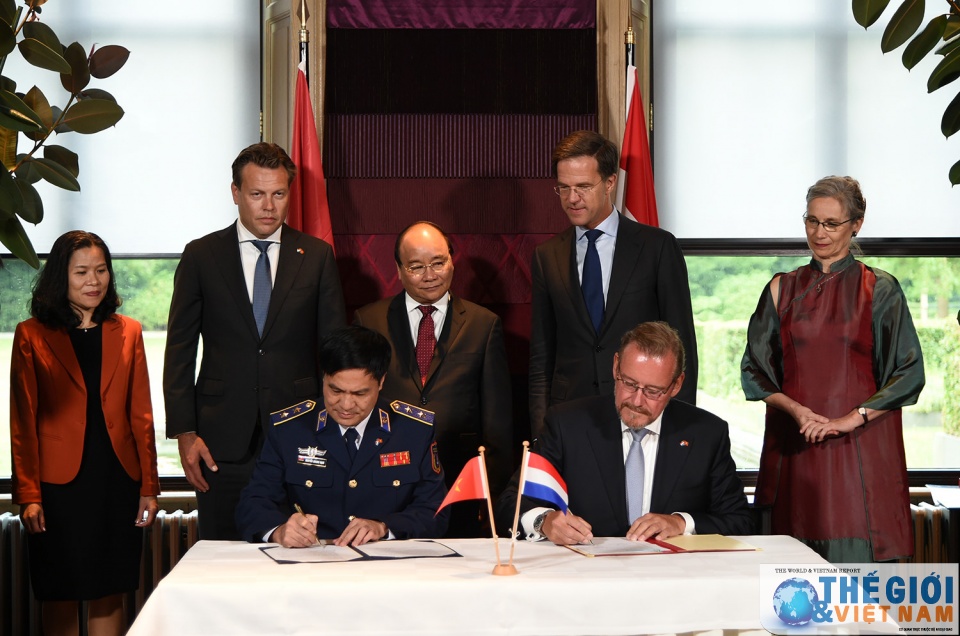 viet nam ha lan tang cuong quan he huu nghi va hop tac nhieu mat