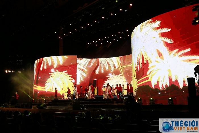 tung bung dai nhac hoi asean nhat ban