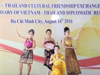 mong chua viet do chuong khap nuoc thai