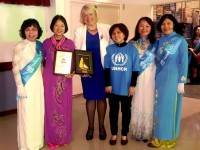 Người Việt tại Australia quyên góp giúp người tị nạn