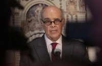 venezuela dap tan vu tan cong khung bo tai can cu quan doi