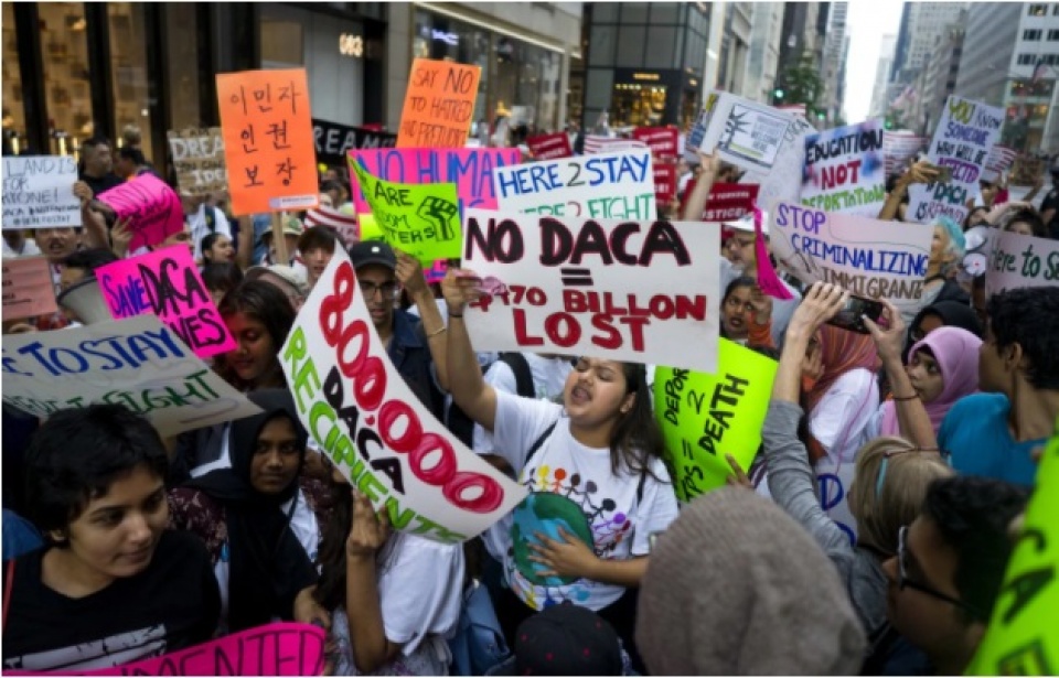 my ngung cap phep cho tre em trung my ti nan vi bao luc