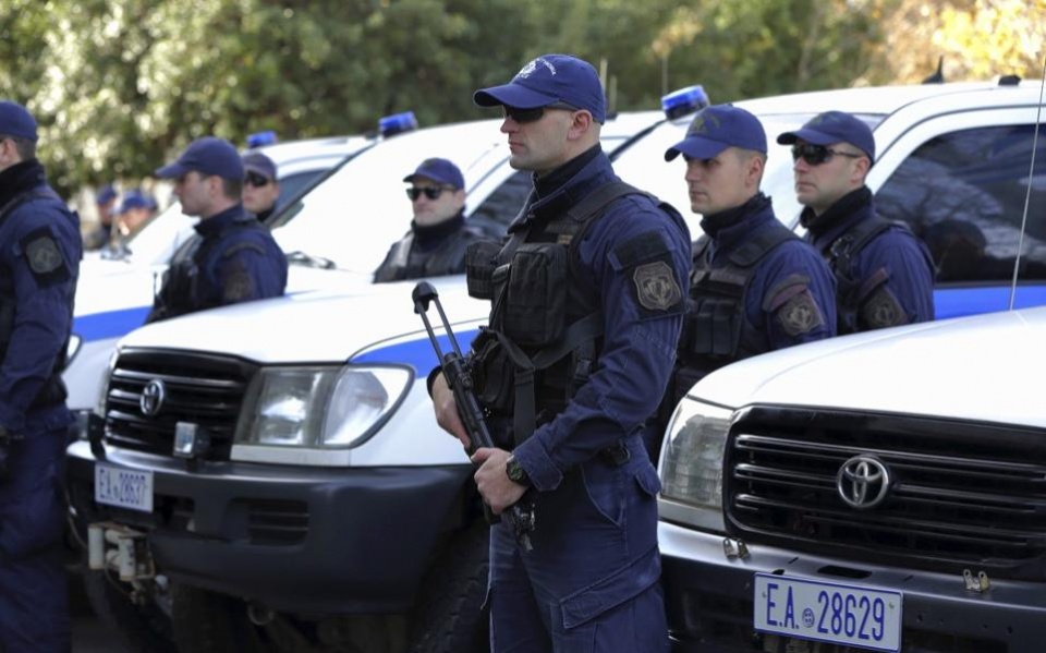 hy lap dan do mot nghi can khung bo ve bi