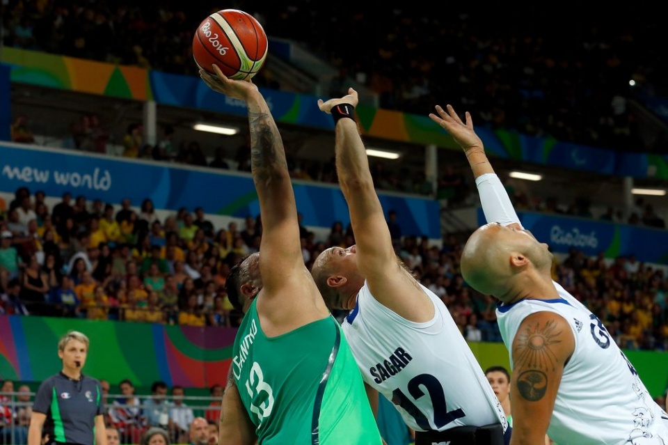 paralympic rio nhung khoanh khac lang dong