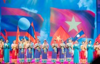 the he tre dong vai tro khong the thieu cho quan he viet nam lao