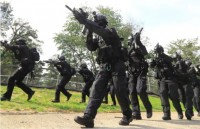 trieu tien moi phong vien quoc te toi du le dong cua bai thu hat nhan