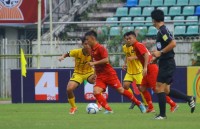 tuyen viet nam vuot thai lan tren bang xep hang fifa