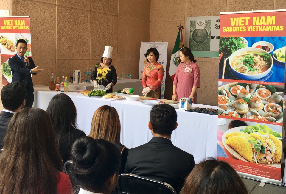 dau an am thuc viet nam tai mexico