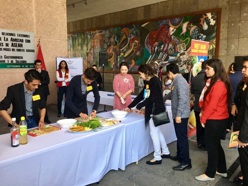 dau an am thuc viet nam tai mexico