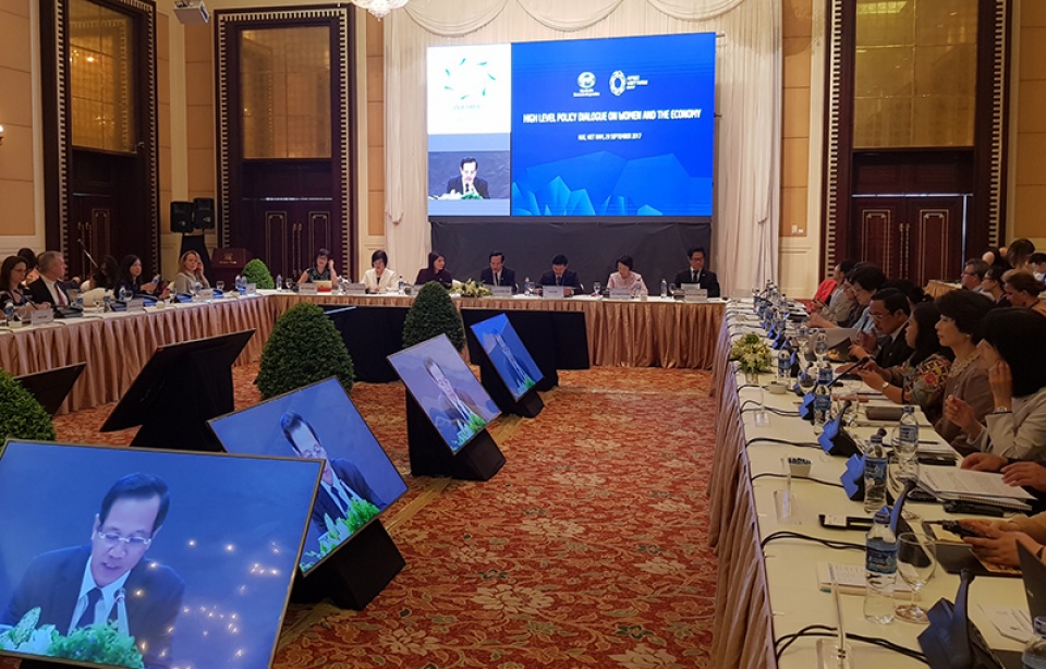 doi thoai chinh sach cao cap ve phu nu va kinh te