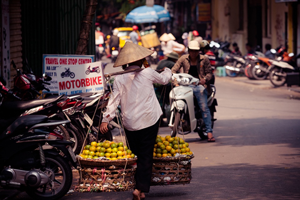 ha noi khac biet trong mat khach du lich nuoc ngoai