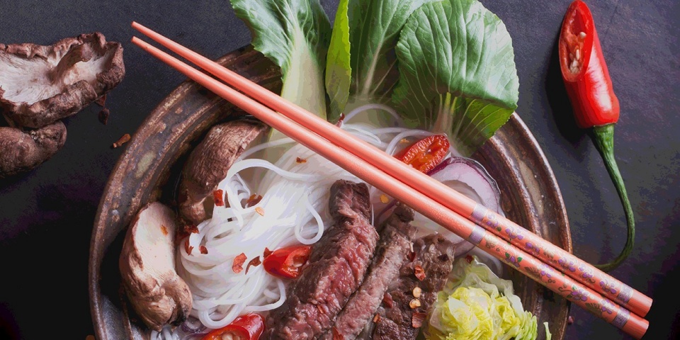 kham pha am thuc viet nam tai bao tang dau tien tren the gioi ve am thuc