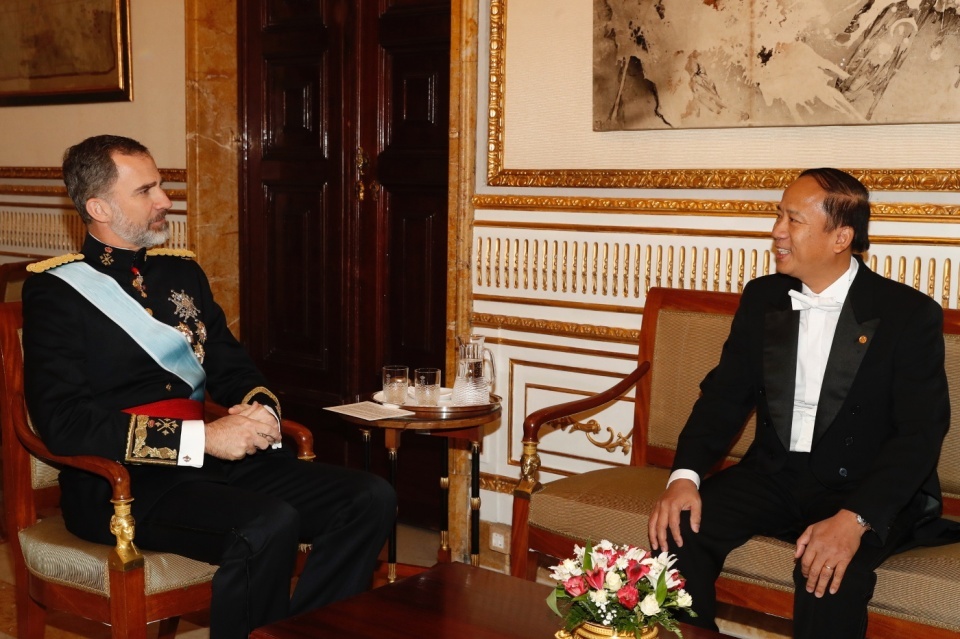 gan ket tinh huu nghi viet nam tay ban nha