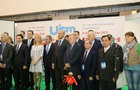 gap go cuu chien binh viet nam va ukraine nhan ngay chien thang