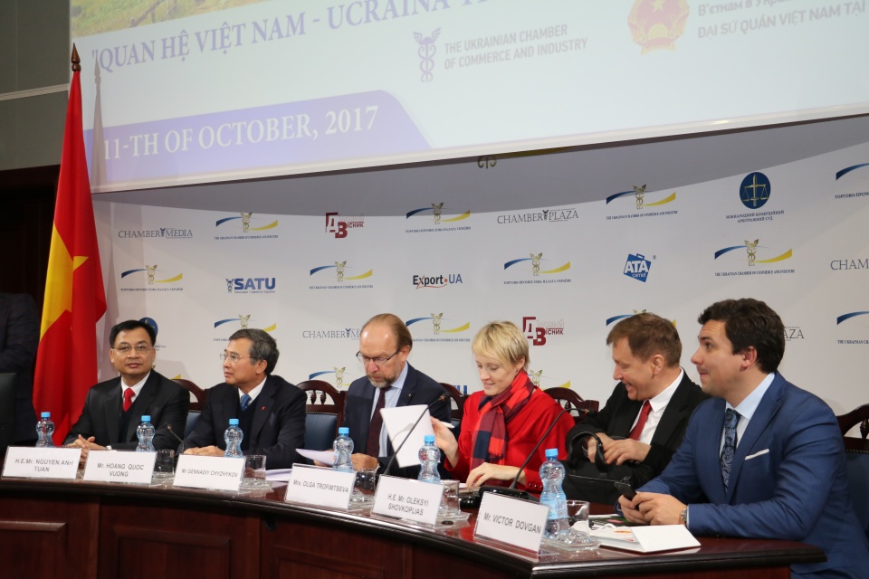 quan he viet nam ukraine trong giai doan mo i