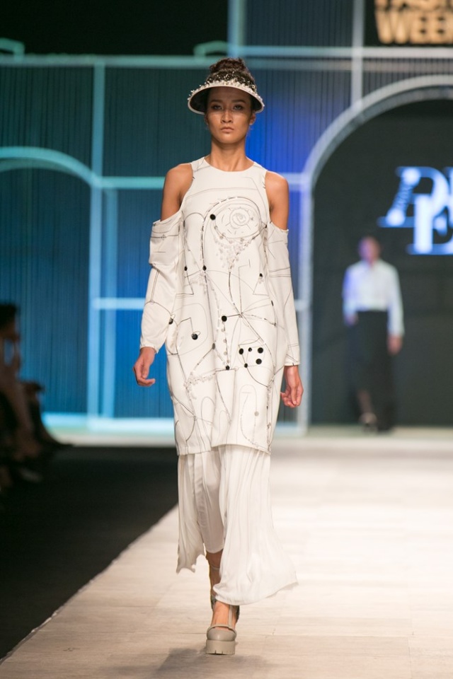 nhung kiet tac cua danh hoa picasso len san catwalk