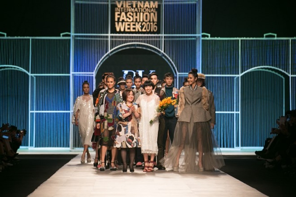 nhung kiet tac cua danh hoa picasso len san catwalk