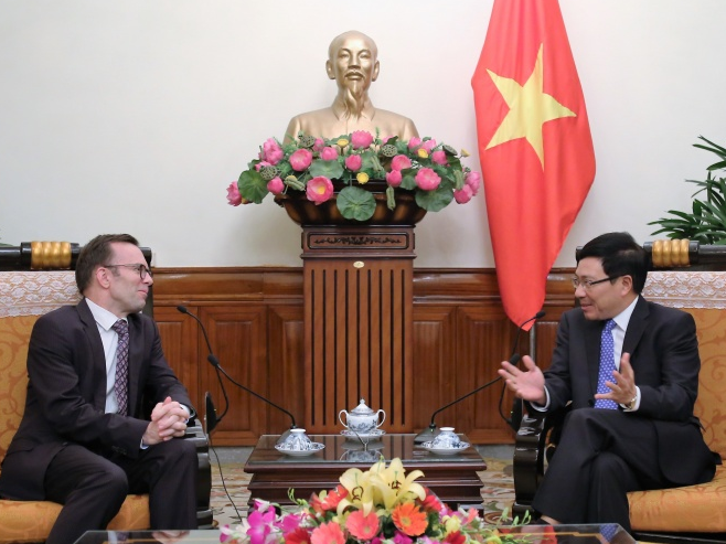 Phó Thủ tướng Phạm Bình Minh tiếp Đại sứ New Zealand chào từ biệt