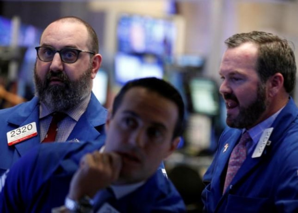 gioi dau tu pho wall tin fed se tang lai suat trong thang 12