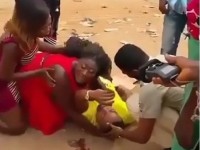 saudi arabia tuyet roi giua sa mac