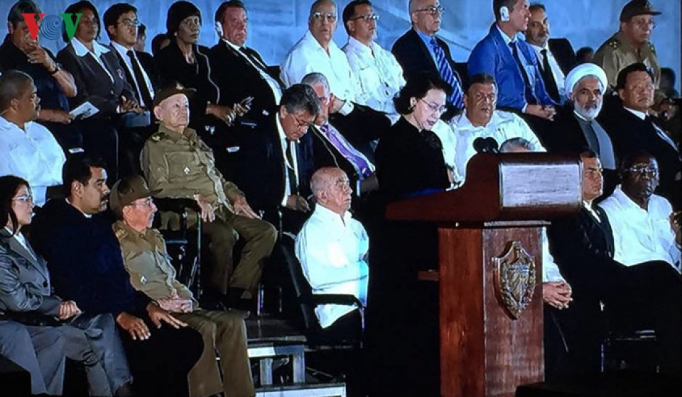 chu tich quoc hoi sang cuba vieng lanh tu fidel castro