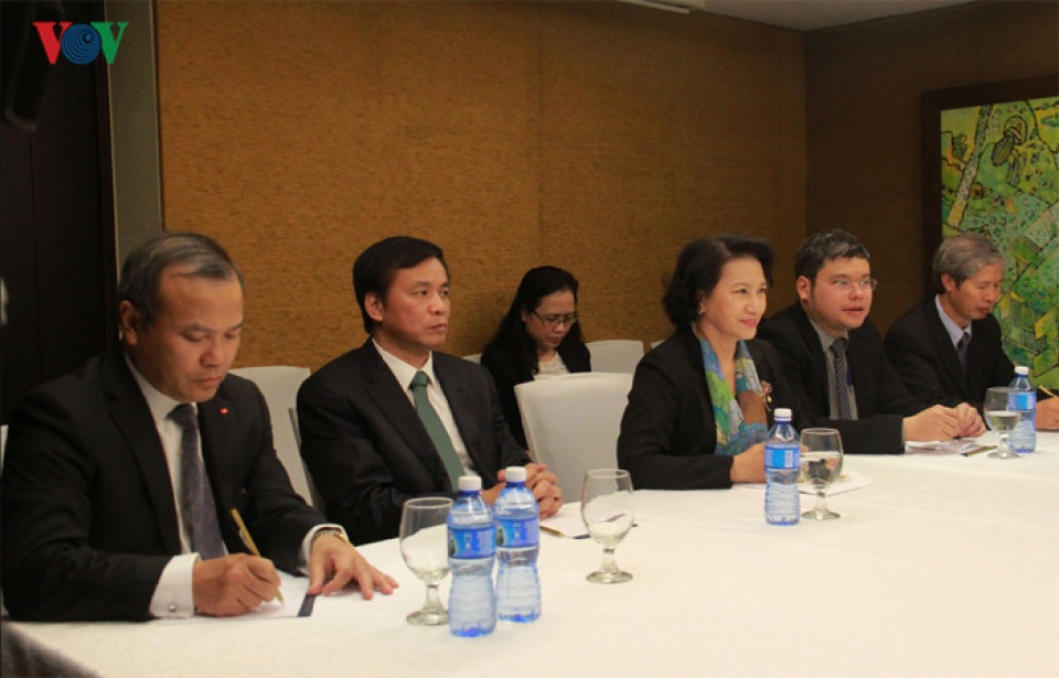 chu tich quoc hoi sang cuba vieng lanh tu fidel castro